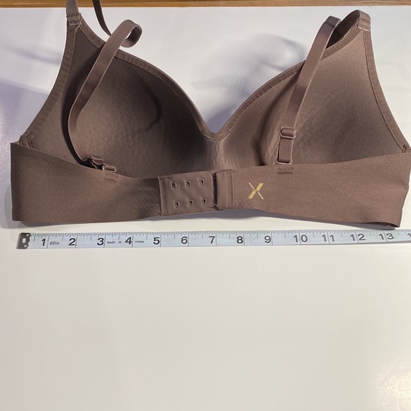Knix Bra Size M Infinity Molded Cup Taupe Brown - Picture 5 of 11